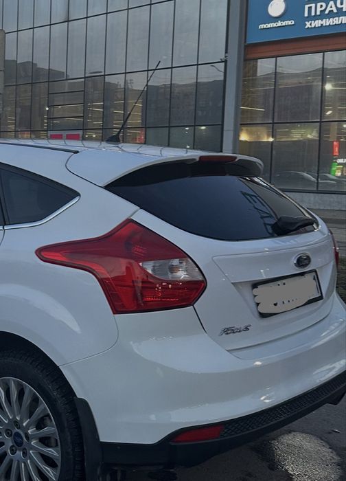 Продам спойлер ford focus 2012 хэтчбек