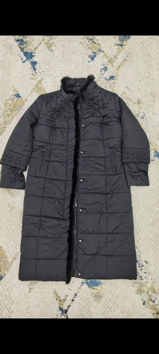 Аёллар курткаси сотилади