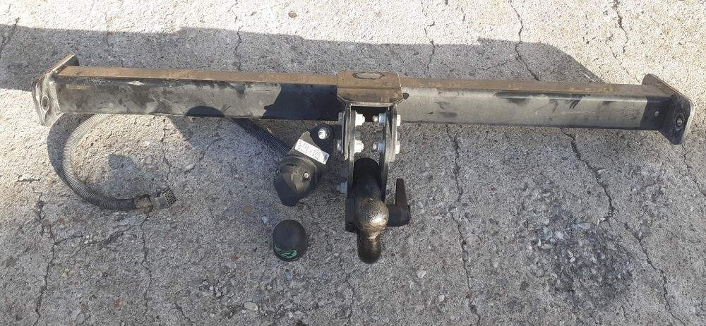 Теглич За Isuzu-D-Max 2017-2020 Година Исузо Д-Макс