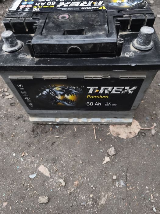 Продам аккумулятор TREX в хорошем состоянии
