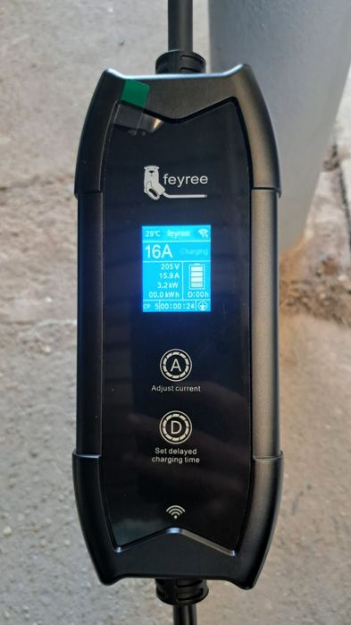 Домашна зарядна станция за електромобили (Тип 2)