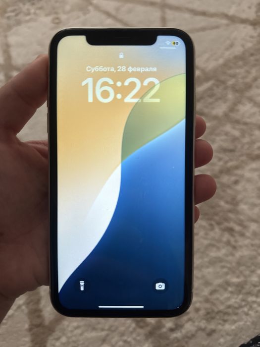 Айфон 11 сатылады