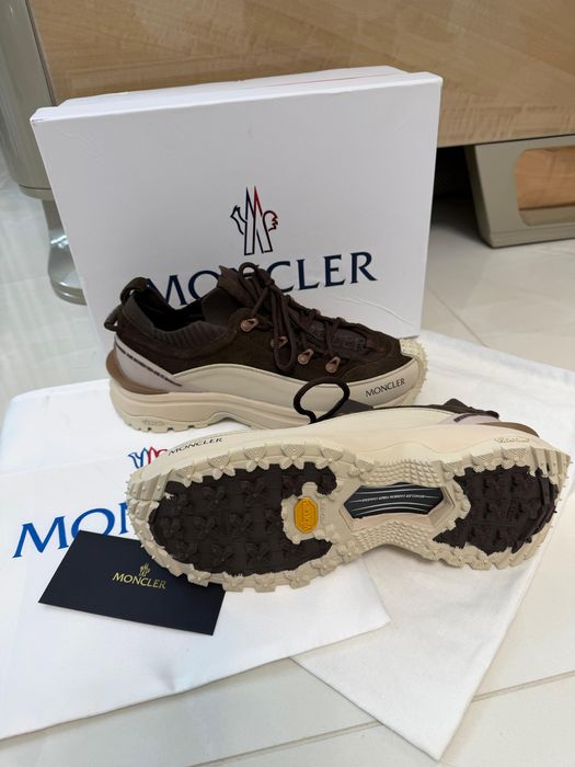 Adidasi Moncler colectie noua!