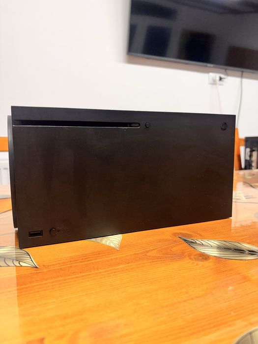 Xbox series X + controller