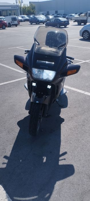 Мотоциклет Honda st1100