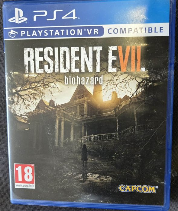 Ps4 Slim 500 с 2 джойстика и 8 игри