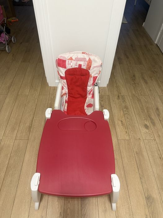 Детский стульчик пластиковый , от 6 мес