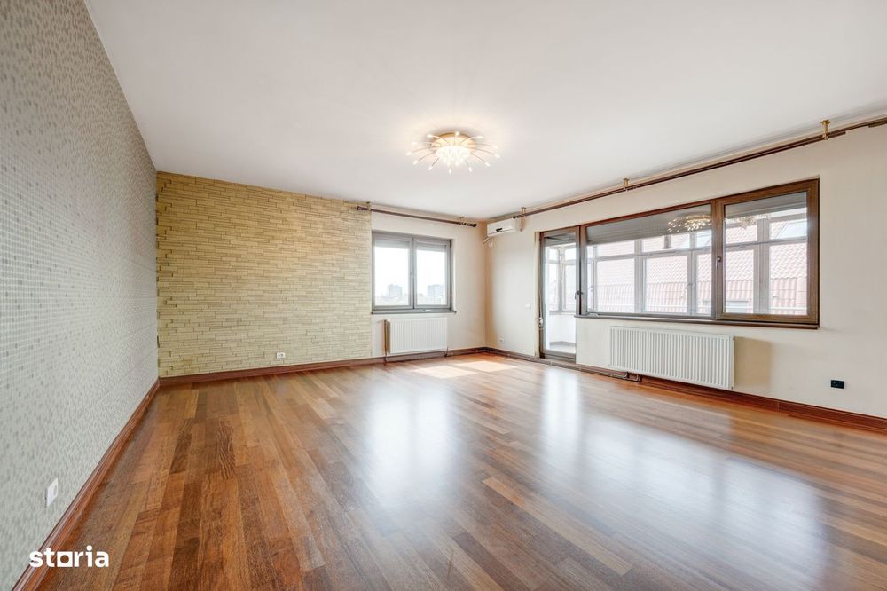 Apartament de  6 camere, 250 mp – 2 parcari- Sisești-Comision 0%