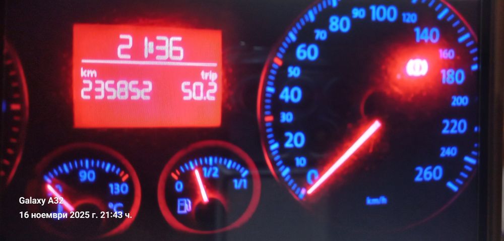 Голф 5 1.9 tdi  115к.с.2004г.