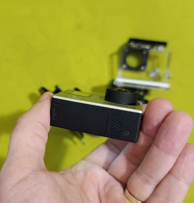 GoPro Hero 4 Silver - LCD