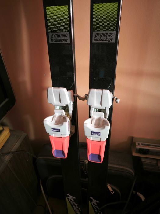 Ски Tecno Pro с автомати