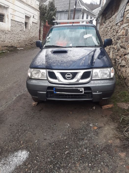 Nissan Terrano 2 3.0