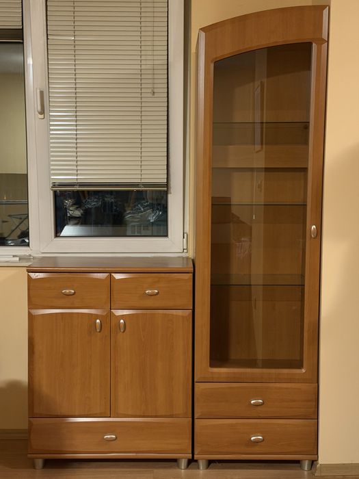 Холни мебели-цвят орех