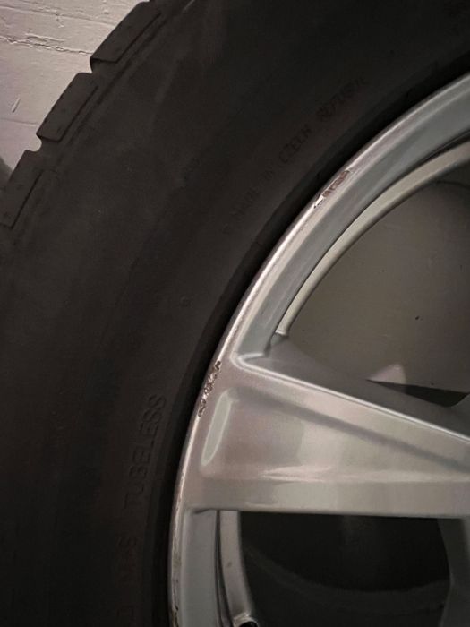 Джанти със зимни гуми 18" Volvo XC90 (2015-2024)