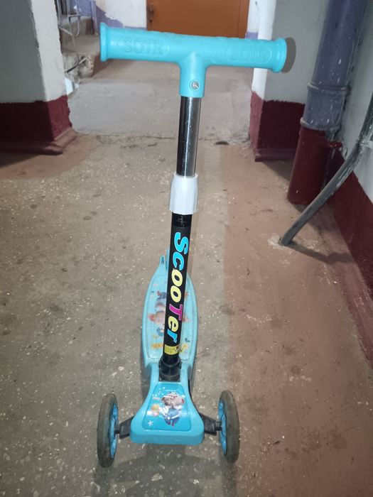 Продам самокат б/у