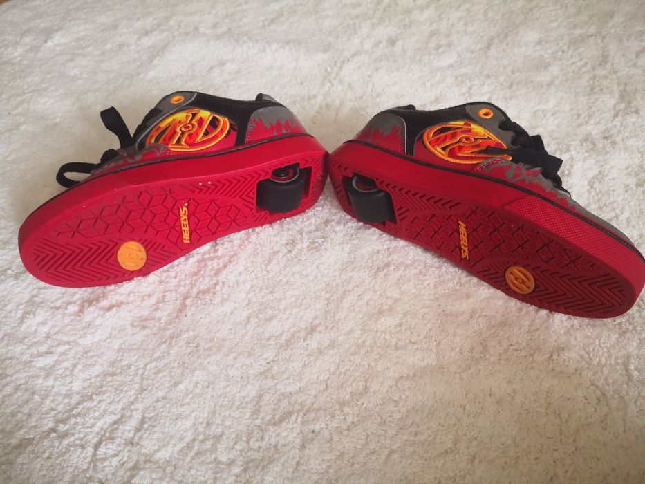 Adidași cu role măsură 32