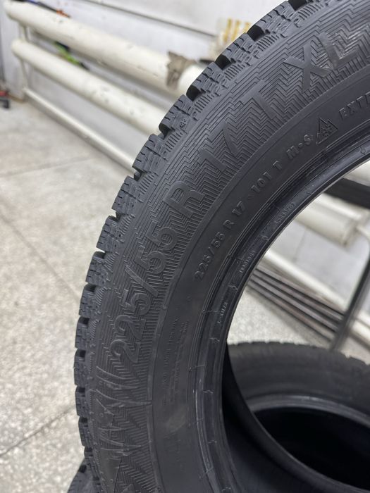 Зимние шины Gislaved 225/55/17