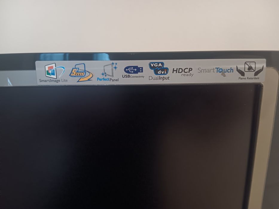 Монитор / Philips / Филипс