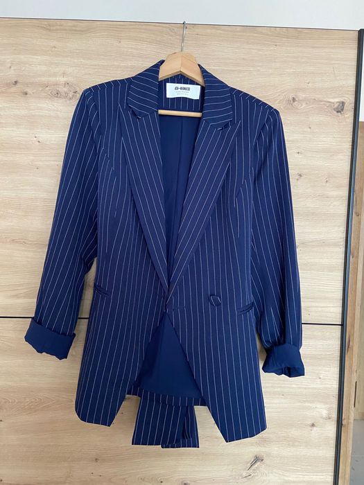 Дамски сака и якета