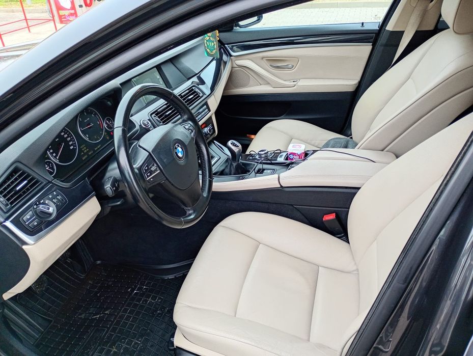 BMW seria 5 F11 520d