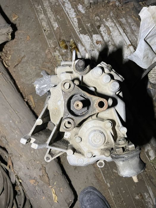 Коробка на бмв гетраг 220