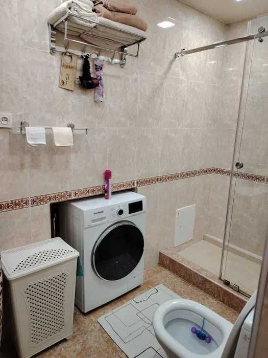 Сдается квартира в центре города с авторским ремонтом 2/2/4