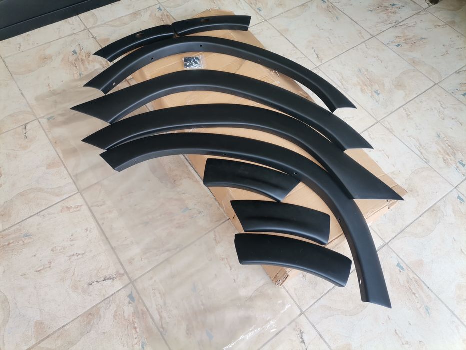 Bandouri, protecții aripi și bari duster2