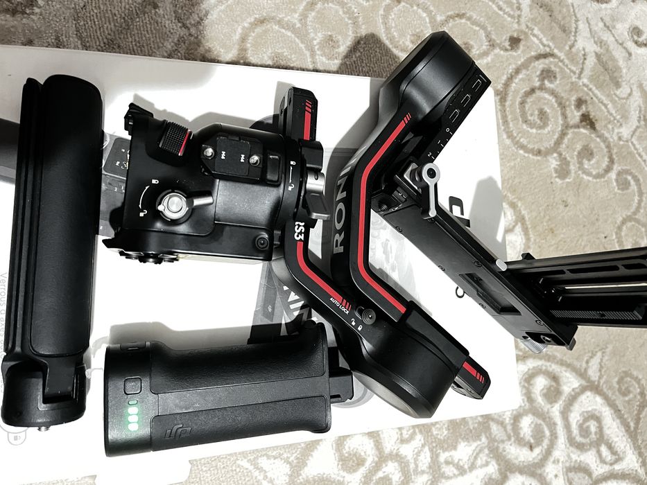 стабилизатор DJI RS3