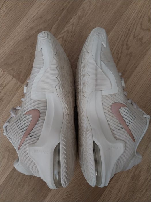 Adidasi originali Nike nr.41