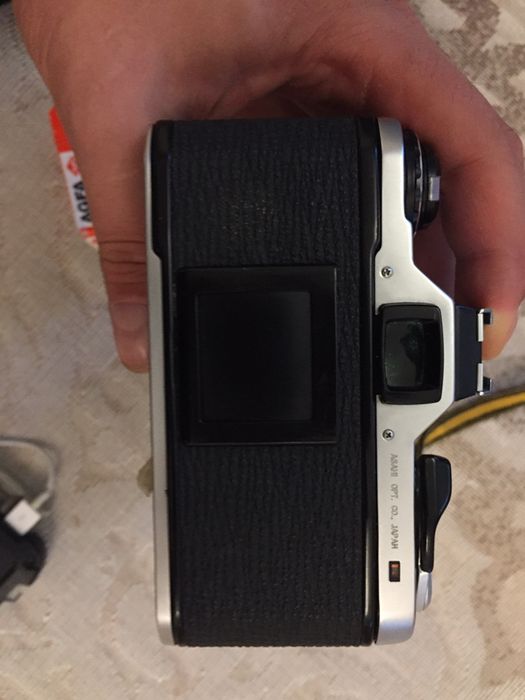 Aparat foto Asahi Pentax cu obiectiv 80-200mm