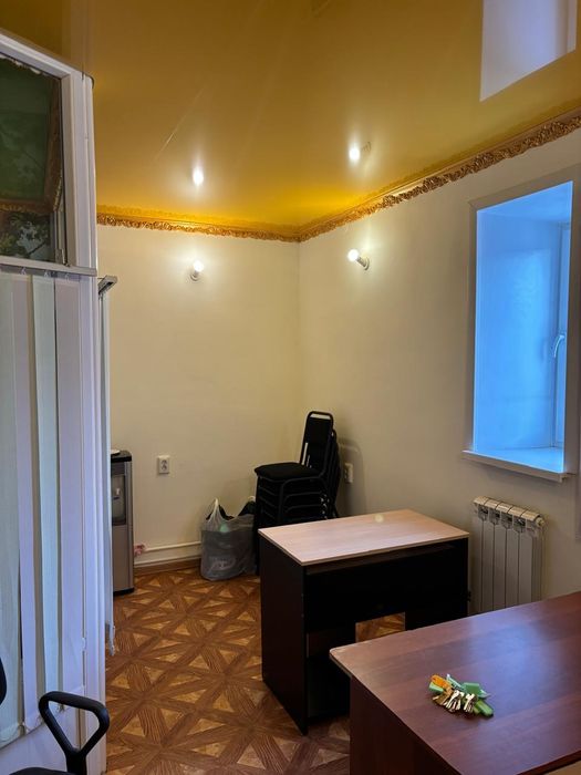 Сдам кабинет 12 КВ.м.