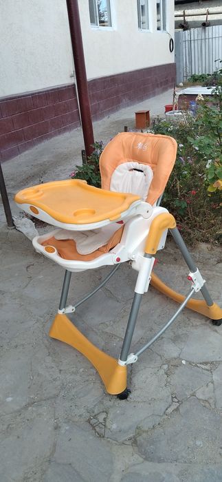 Столик для кормления качество отличное