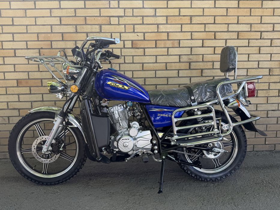 Продам мотоцикл GSX 200 куб