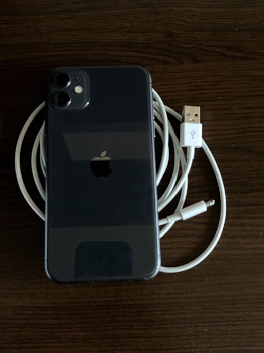 iPhone 11 - 64GB като нов