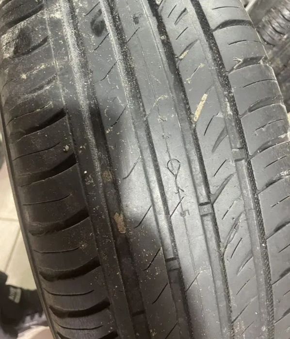 Продам летние шины 205/65/15