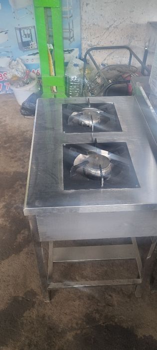 Gaz plita 2 kanforkali  argenallari faqat bizda 1 qul xoxlagan turidan