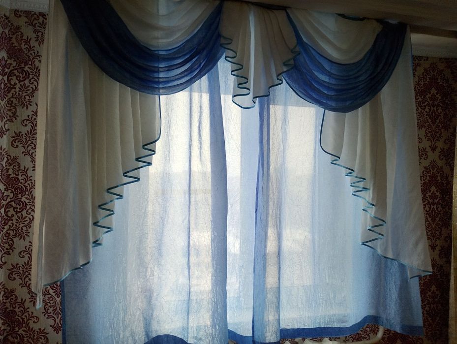 Шторы для кухни с дамбрикеном
