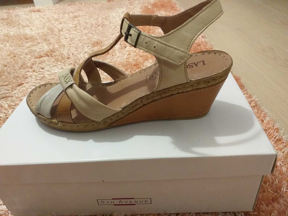 Sandale dama  marimea 39