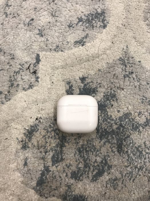 Наушник безпроводной