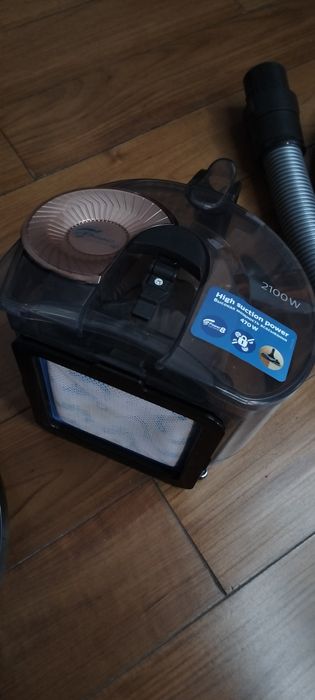 Пылесос Phillips 7000 series