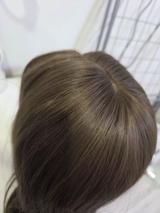 Продам парик женский