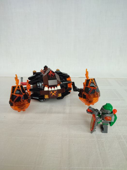 LEGO 70313 Nexo Knights  Lava Smasher
