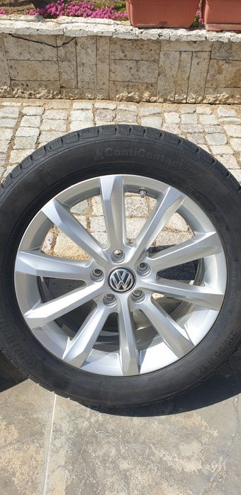 Оригинални лети джанти 17 цола 5х112 от Пасат В8.