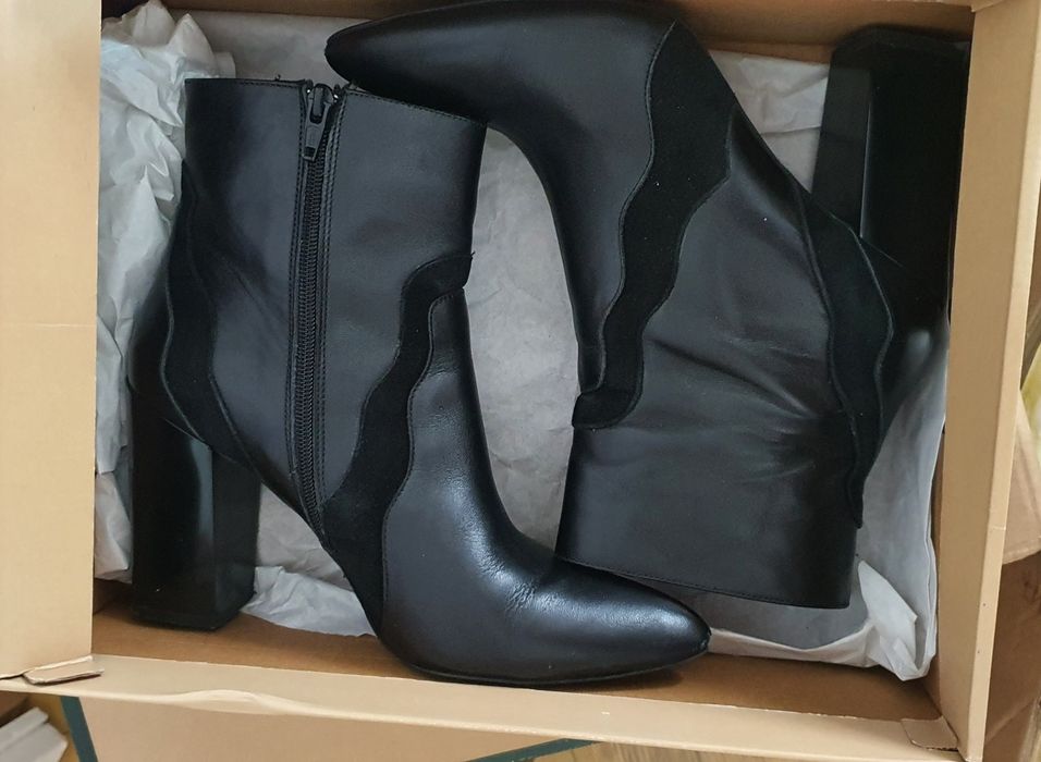 Боти, естествена кожа, 39 номер