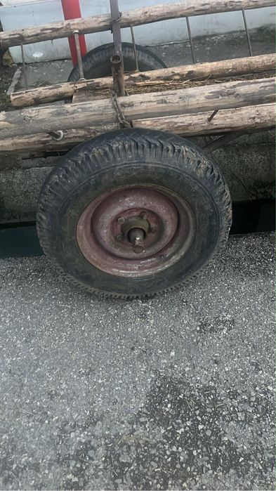 Vând caruta de padure 4 frane