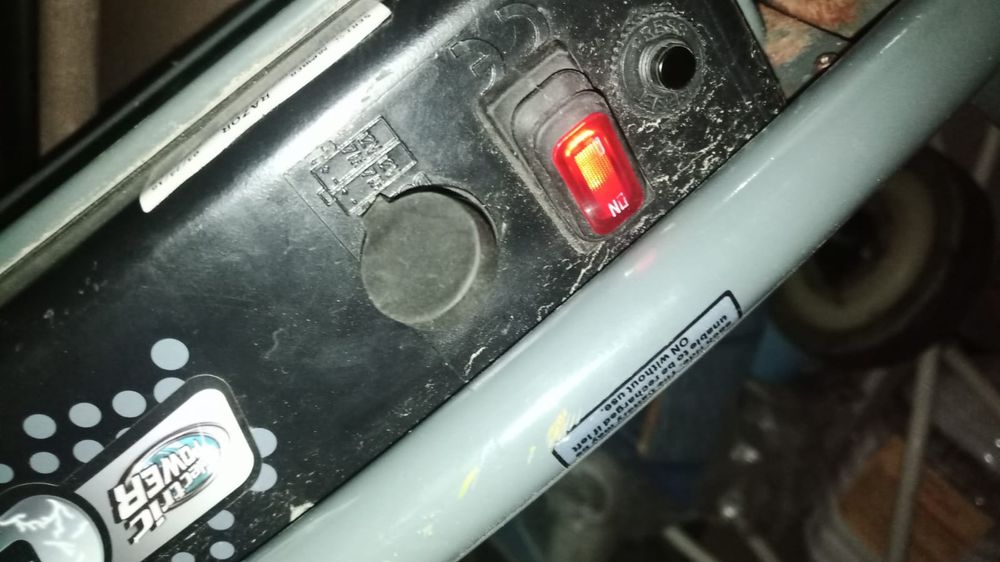 Razor e300 trotineta