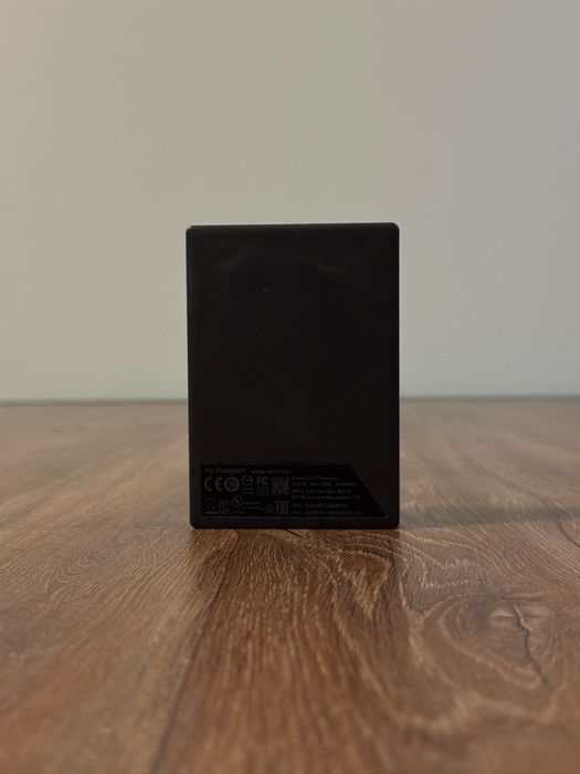 WD My Passport 5TB – Преносим външен хард диск (Черен)