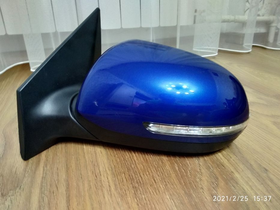 Боковое зеркало КИА РИО.