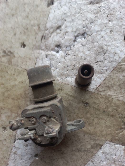 Пеключатель света