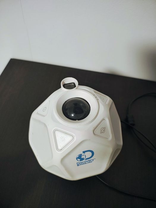 Proiector static univers